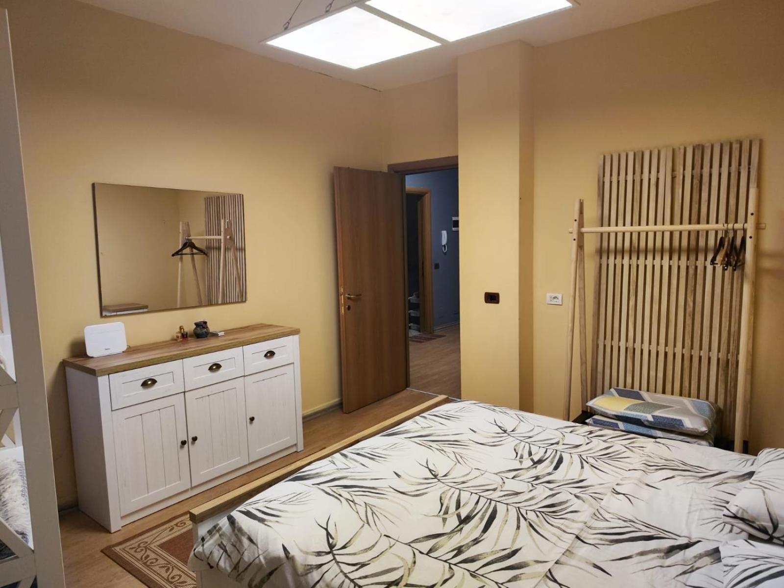 The Best Guesthouse In Tiranë Ngoại thất bức ảnh