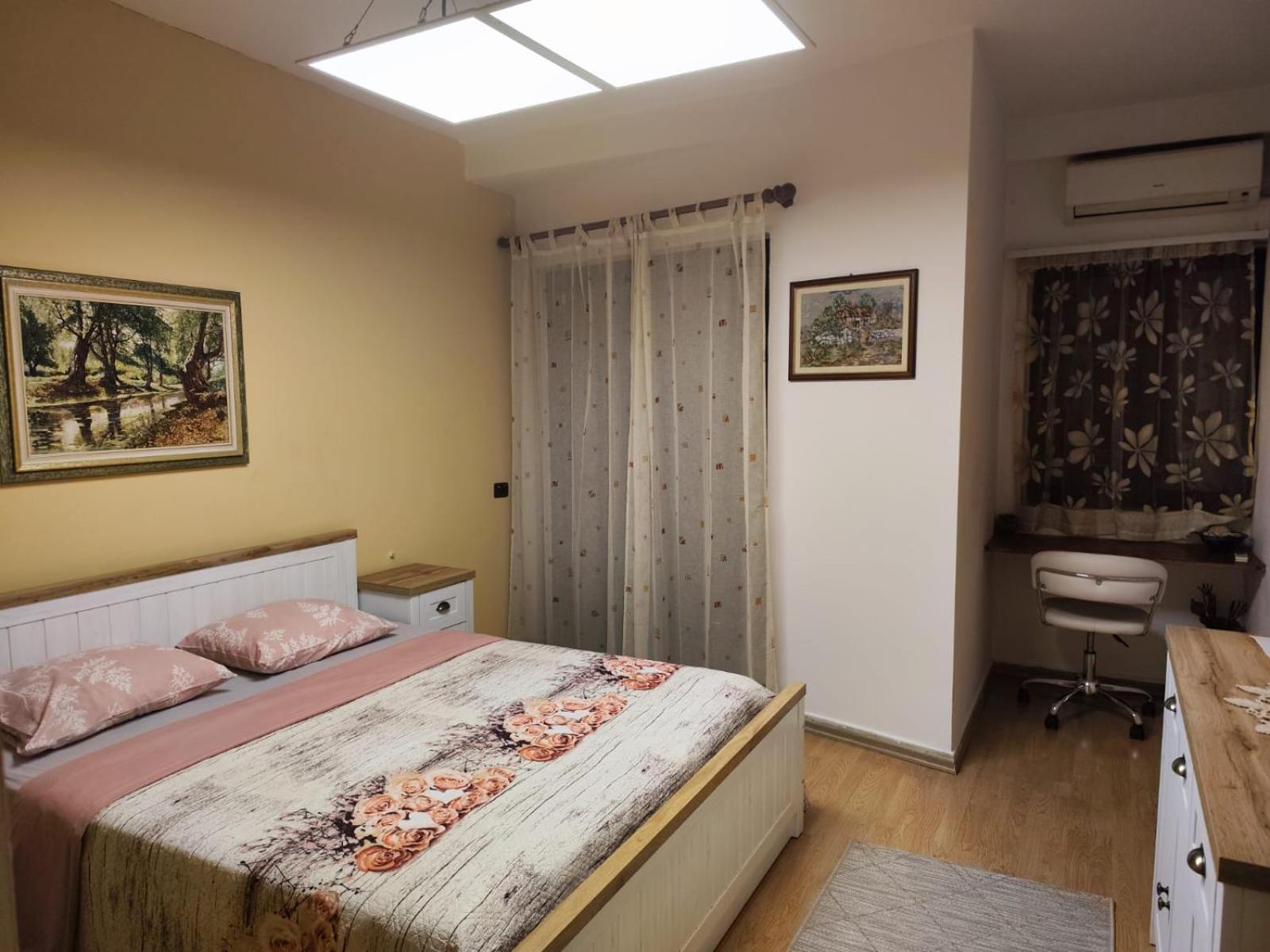 The Best Guesthouse In Tiranë Ngoại thất bức ảnh