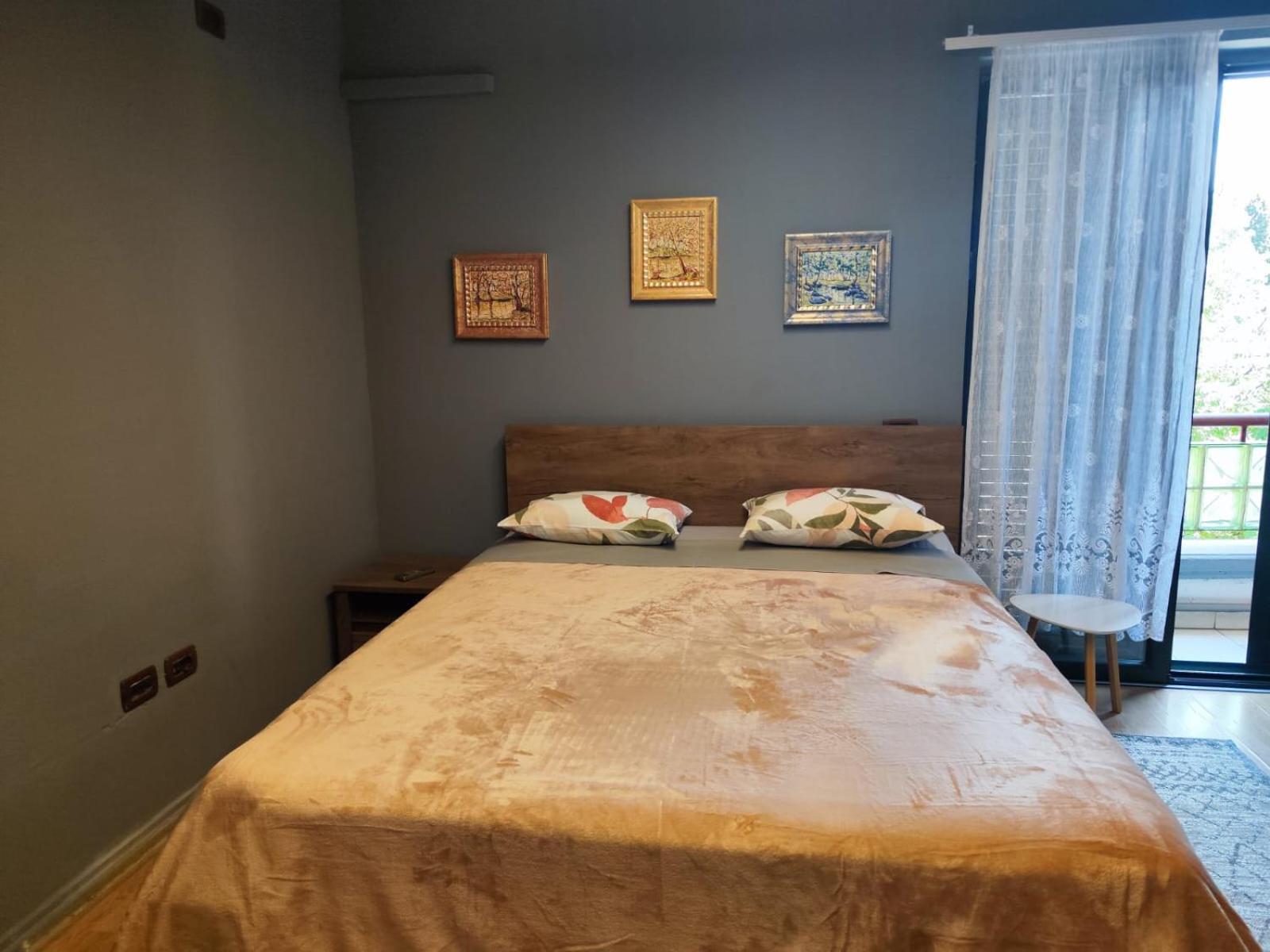 The Best Guesthouse In Tiranë Ngoại thất bức ảnh